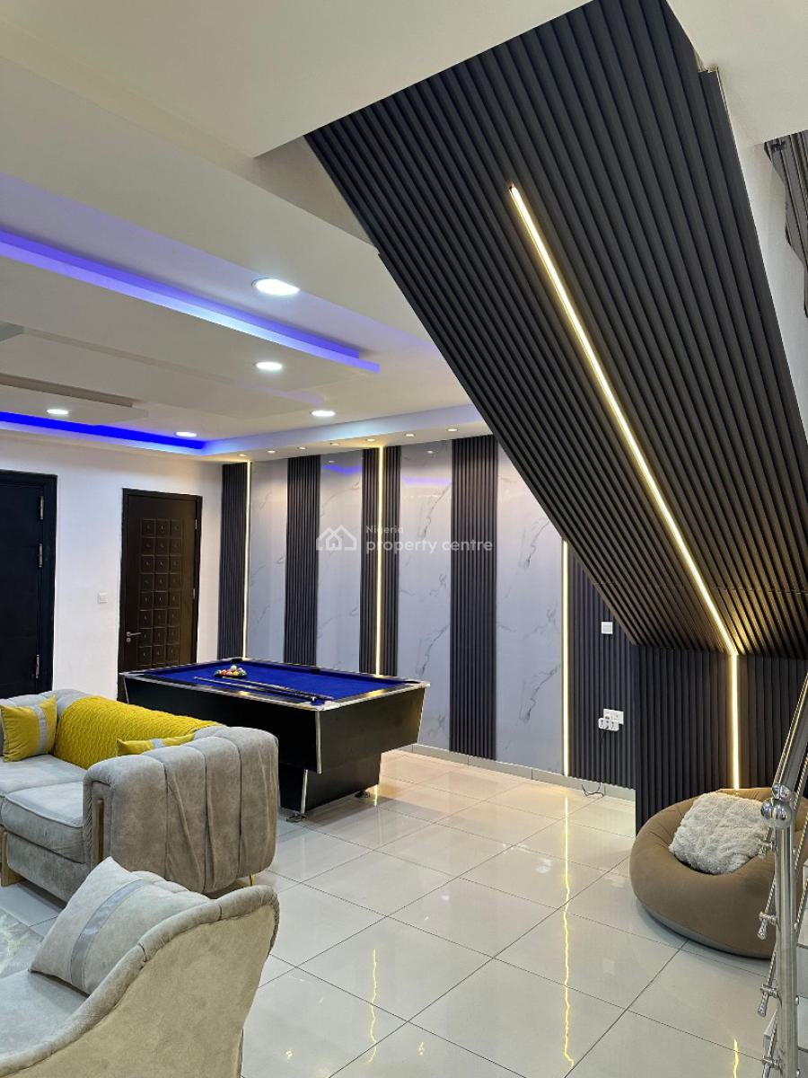 Spaciously Built 4 Bedroom Terrace Duplex with Bq, Oniru, Victoria Island (vi), Lagos, Terraced Duplex Short Let