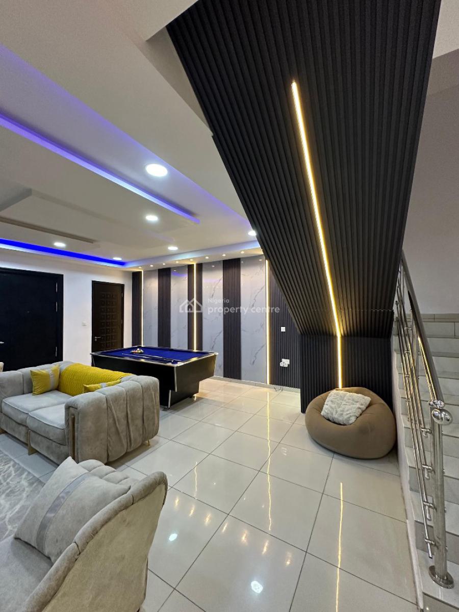 Spaciously Built 4 Bedroom Terrace Duplex with Bq, Oniru, Victoria Island (vi), Lagos, Terraced Duplex Short Let