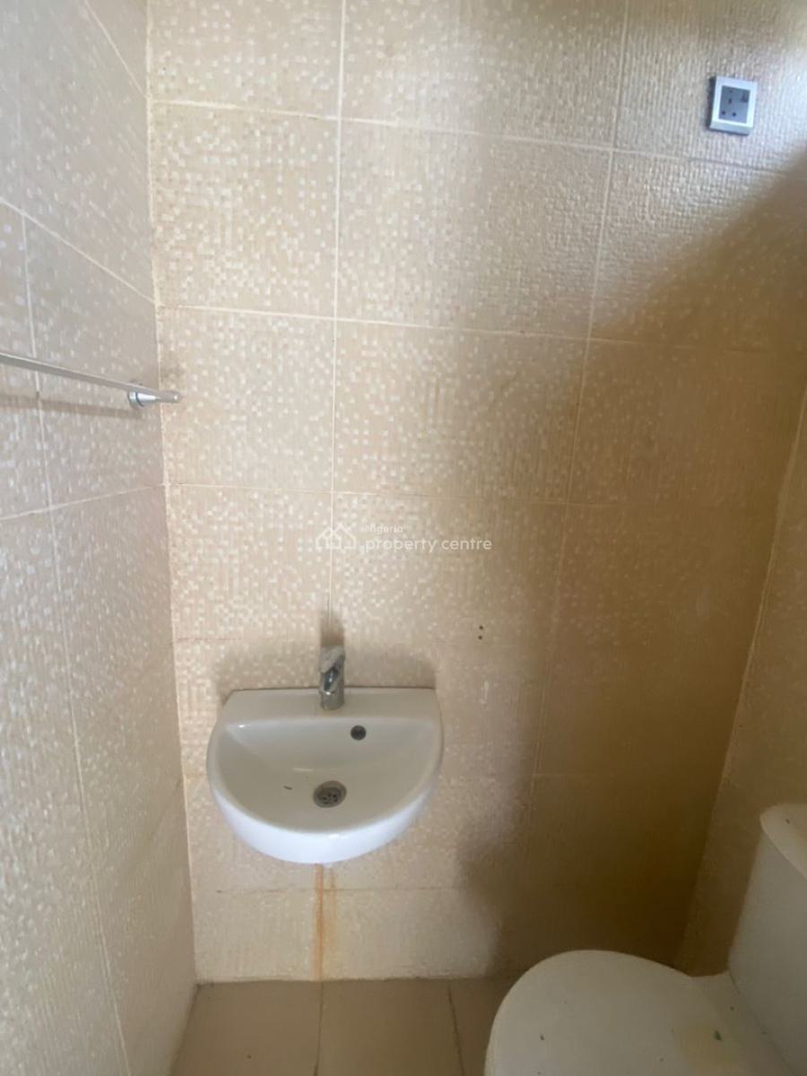 3 Bedroom Flat, Ogombo, Ajah, Lagos, Flat / Apartment for Rent