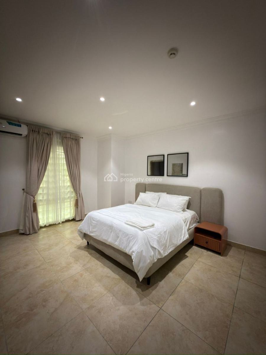 3 Bedroom Flat with Bq Pool Gym Elevator and 24hr Power, Ikoyi, Lagos, Flat / Apartment Short Let