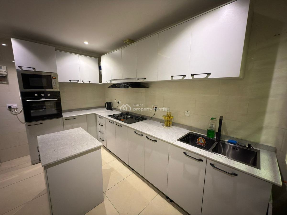 3 Bedroom Flat with Bq Pool Gym Elevator and 24hr Power, Ikoyi, Lagos, Flat / Apartment Short Let