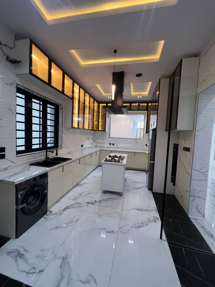 Executive Luxurious 5-bedrooms Deluxe Fully Detached Triplex with Bq, Megamound, Ikota, Lekki, Lagos, Detached Duplex for Sale
