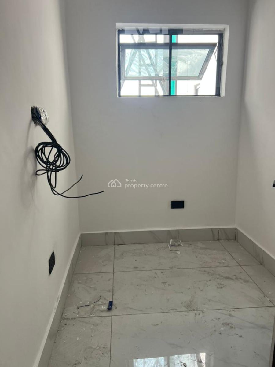 Well Built 4 Bedroom Semi Detached Duplex with Bq, Agungi, Lekki Phase 2, Lekki, Lagos, Semi-detached Duplex for Rent