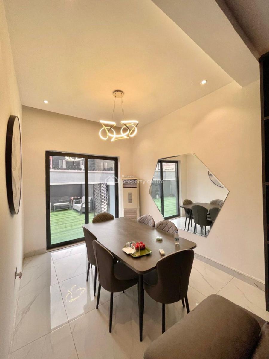 Luxury 3 Bedroom Apartment, Off Admiralty, Lekki Phase 1, Lekki, Lagos, Flat / Apartment Short Let
