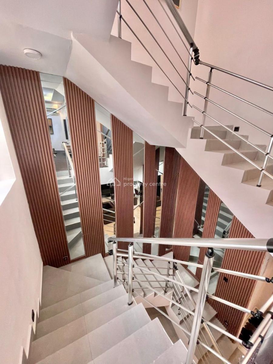 Luxury 3 Bedroom Apartment, Off Admiralty, Lekki Phase 1, Lekki, Lagos, Flat / Apartment Short Let