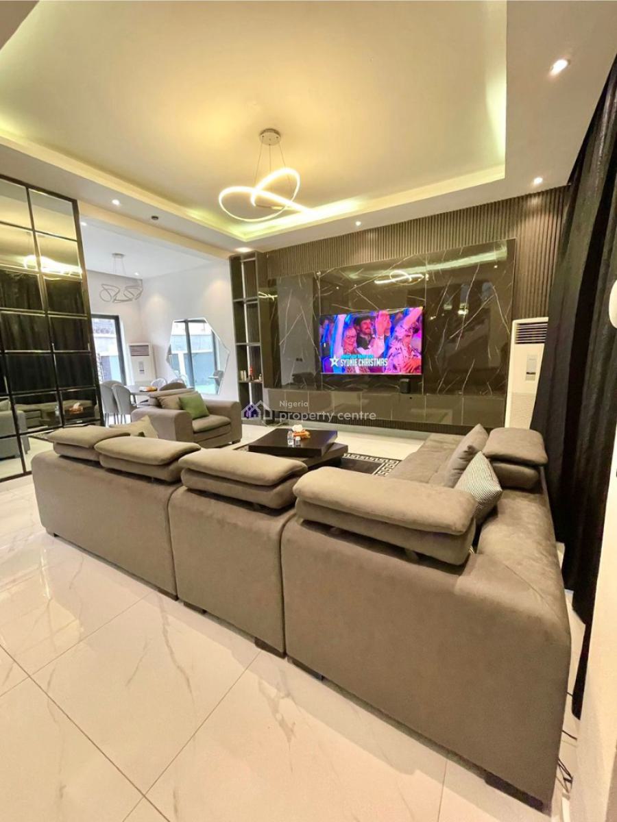 Luxury 3 Bedroom Apartment, Off Admiralty, Lekki Phase 1, Lekki, Lagos, Flat / Apartment Short Let