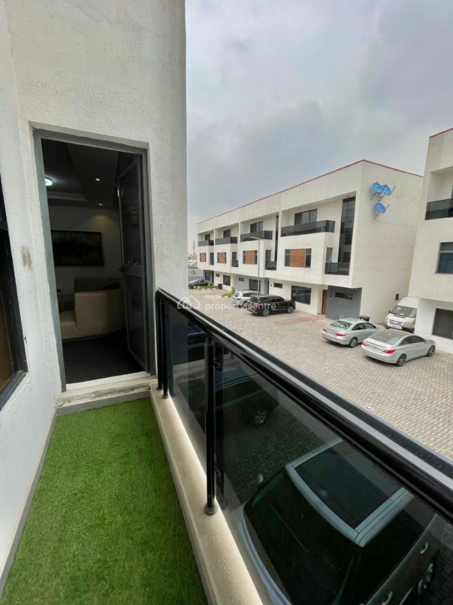 Luxury 3 Bedroom Apartment, Off Admiralty, Lekki Phase 1, Lekki, Lagos, Flat / Apartment Short Let