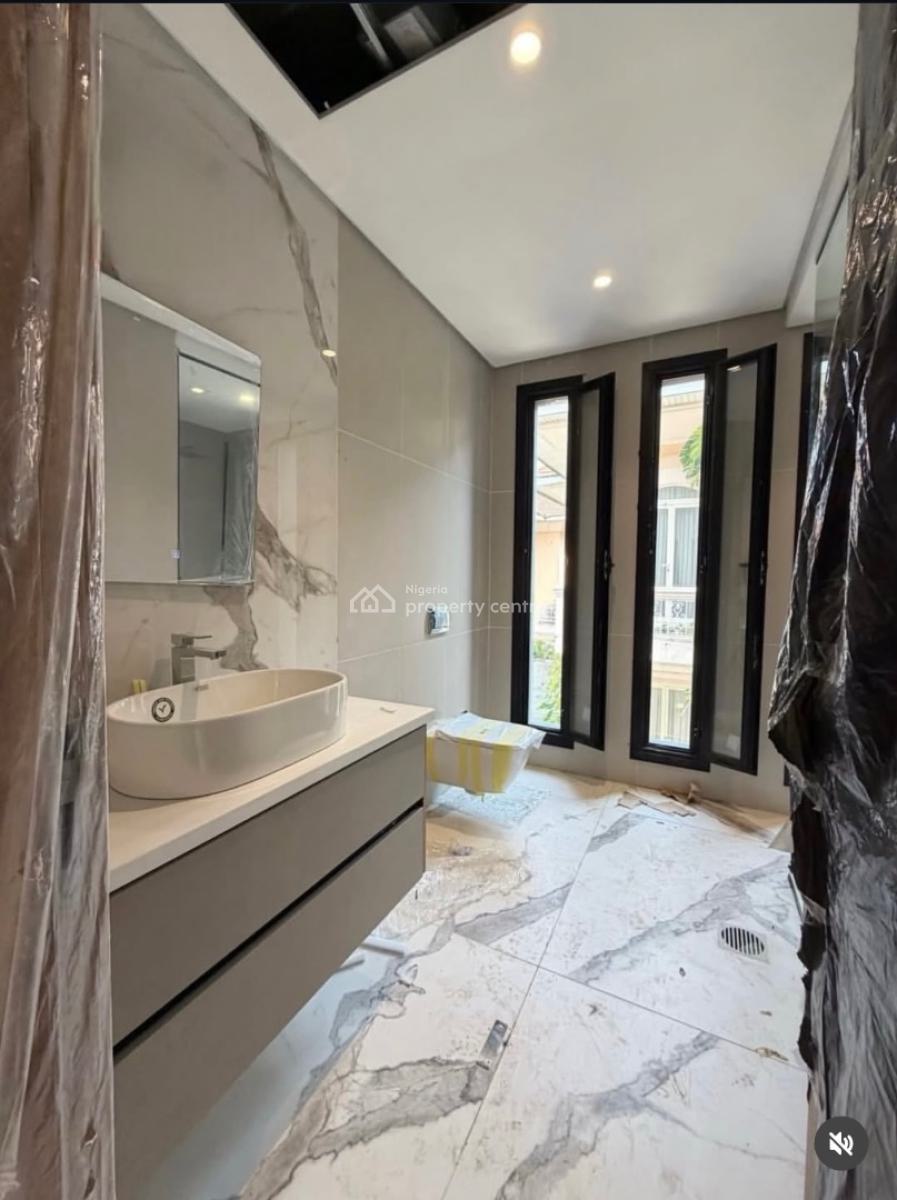 Stunning 5 Bedroom Fully Detached Home, Banana Island, Ikoyi, Lagos, Detached Duplex for Sale