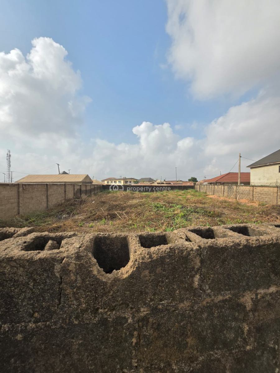 930 Sqm Land, Location: Kolapo Ishola Gra, Ibadan, Oyo, Land for Sale