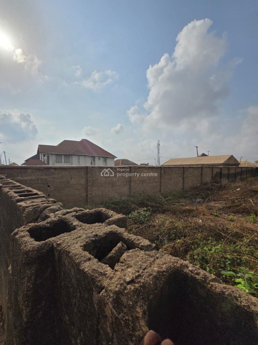 930 Sqm Land, Location: Kolapo Ishola Gra, Ibadan, Oyo, Land for Sale