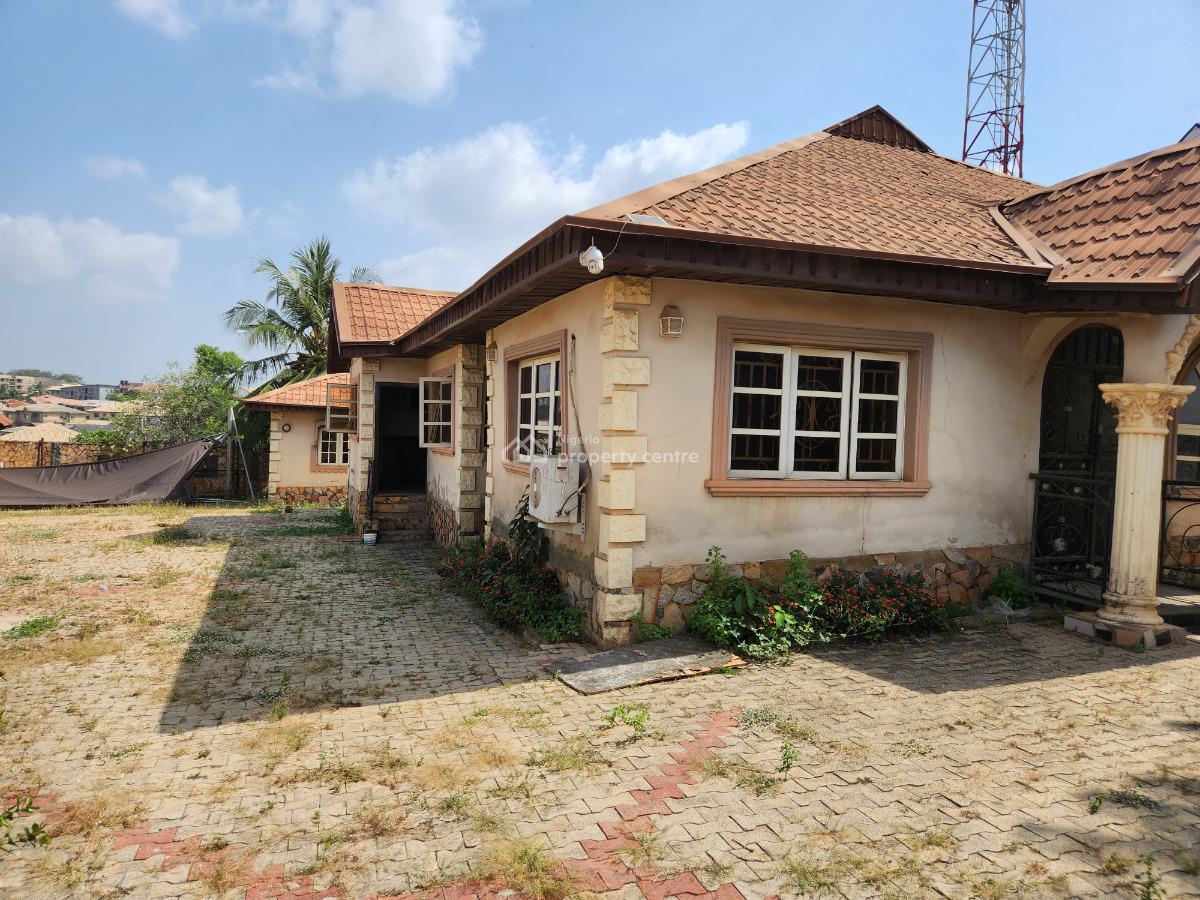 Strategic 3 Bedroom Bungalow with a Bq Near The Road, Olusoji Avenue Near Akala Express, Oluyole Extension Ibadan, Ibadan, Oyo, Detached Bungalow for Sale