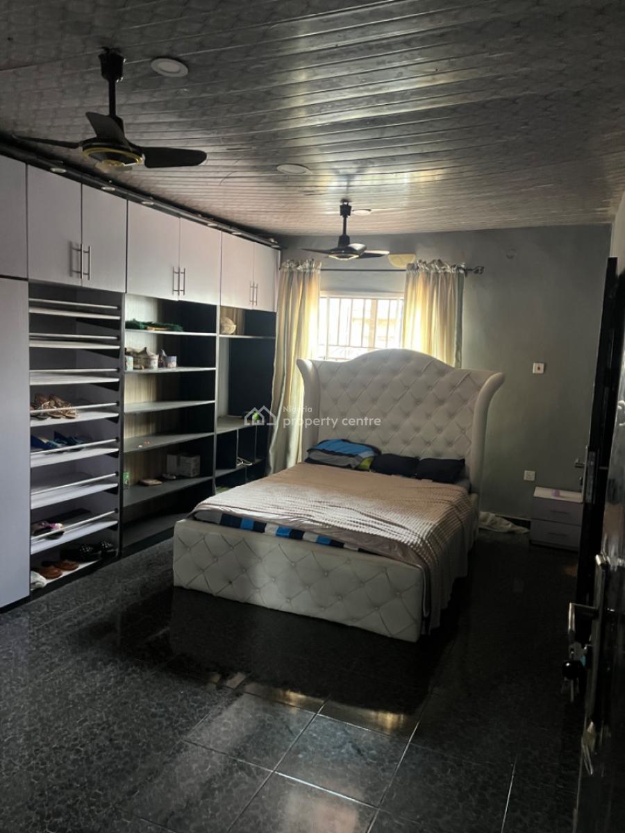 Relatively Newly Built of Twin Flat of 3 Bedrooms Bungalow, Ire Akari Close Estate, Ologuneru Eleyele Ibadan, Eleyele, Ibadan, Oyo, Block of Flats for Sale