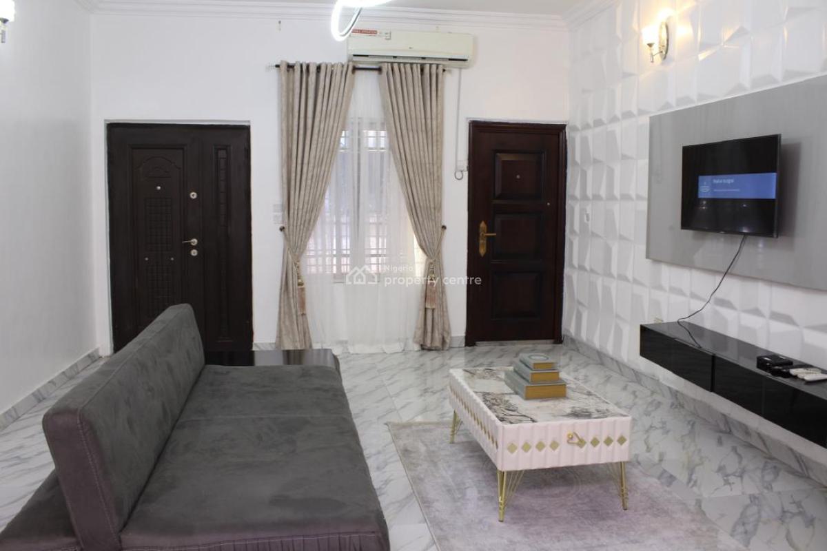 Lovely 2 Bedroom Flat on The Ground Floor, Life Camp, Abuja, Flat / Apartment for Rent