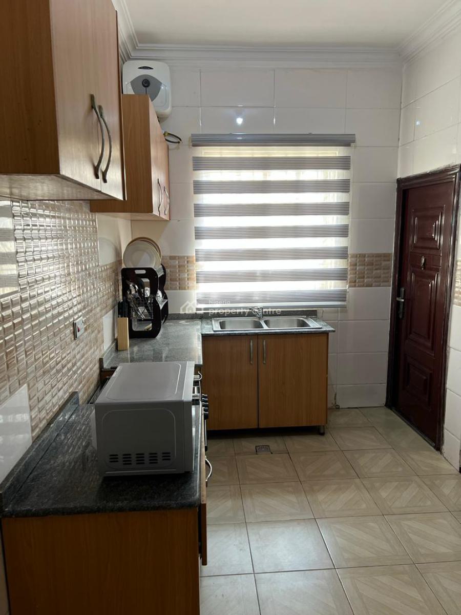 Lovely 2 Bedroom Flat on The Ground Floor, Life Camp, Abuja, Flat / Apartment for Rent