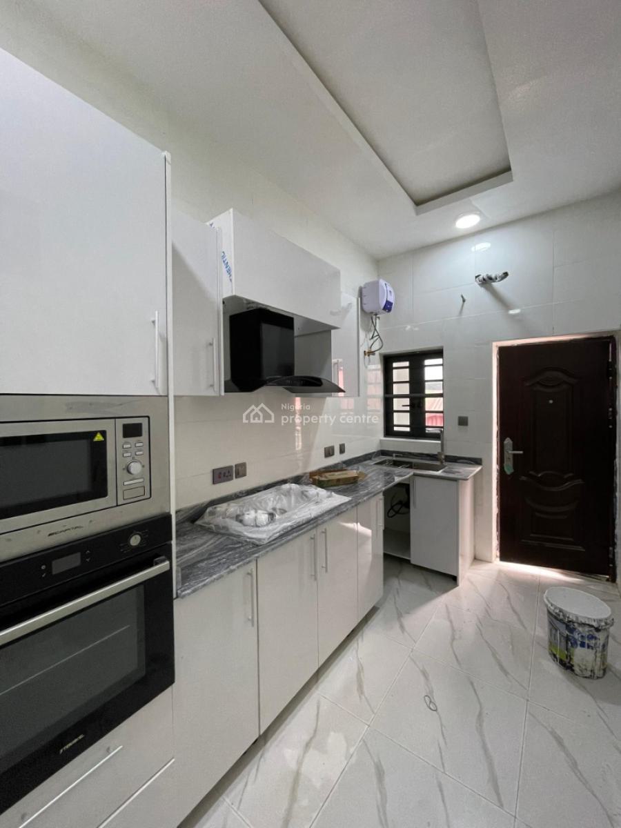 Luxurious 2 Bedroom Apartment, Igbo Efon Before Chevron Drive Lekki, Lekki, Lagos, Flat / Apartment for Sale