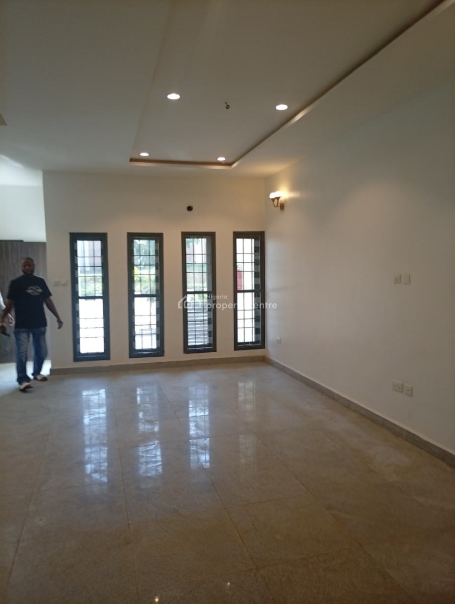 Exquisitely Finished & New 4 Bedroom Terraced Duplex with a Bq (4 Units, Guzape District, Abuja, Terraced Duplex for Rent