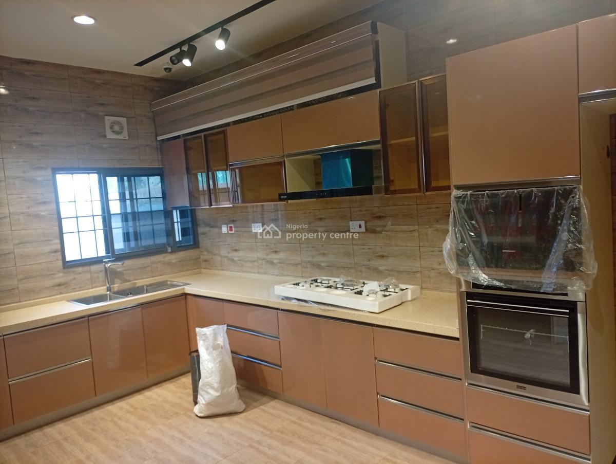 Exquisitely Finished & New 4 Bedroom Terraced Duplex with a Bq (4 Units, Guzape District, Abuja, Terraced Duplex for Rent