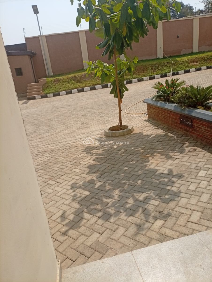 Exquisitely Finished & New 4 Bedroom Terraced Duplex with a Bq (4 Units, Guzape District, Abuja, Terraced Duplex for Rent