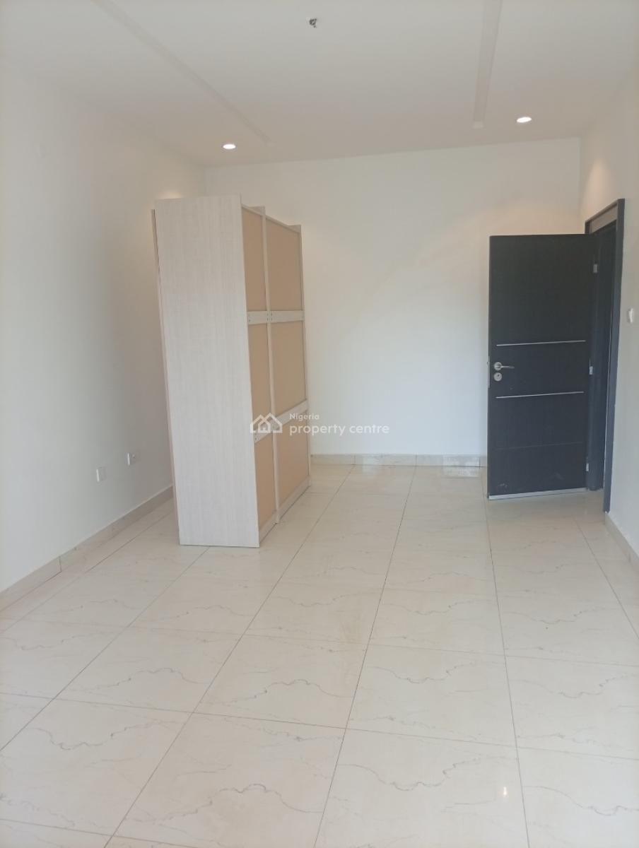 Exquisitely Finished & New 4 Bedroom Terraced Duplex with a Bq (4 Units, Guzape District, Abuja, Terraced Duplex for Rent