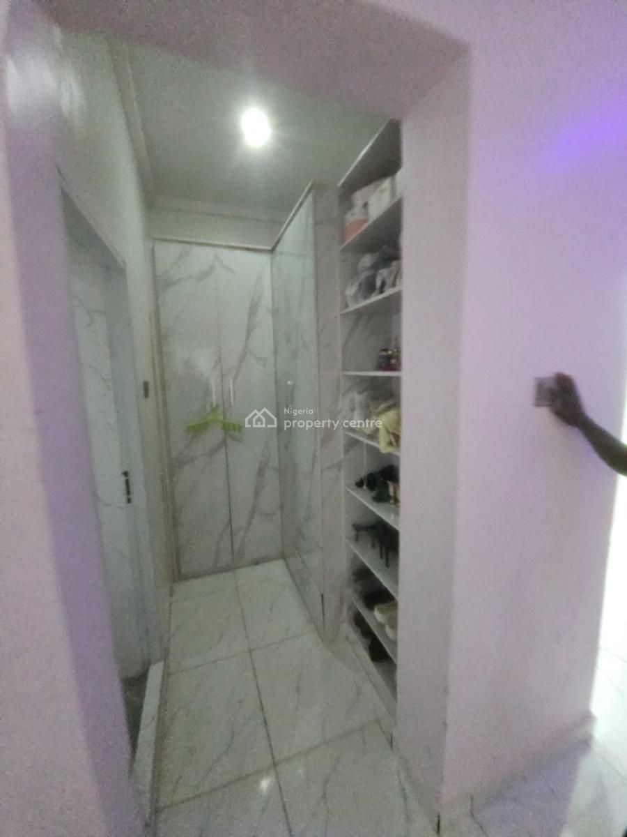 3 Bedroom Flat, By New Shafa Filling Station, Lugbe District, Abuja, Flat / Apartment for Rent