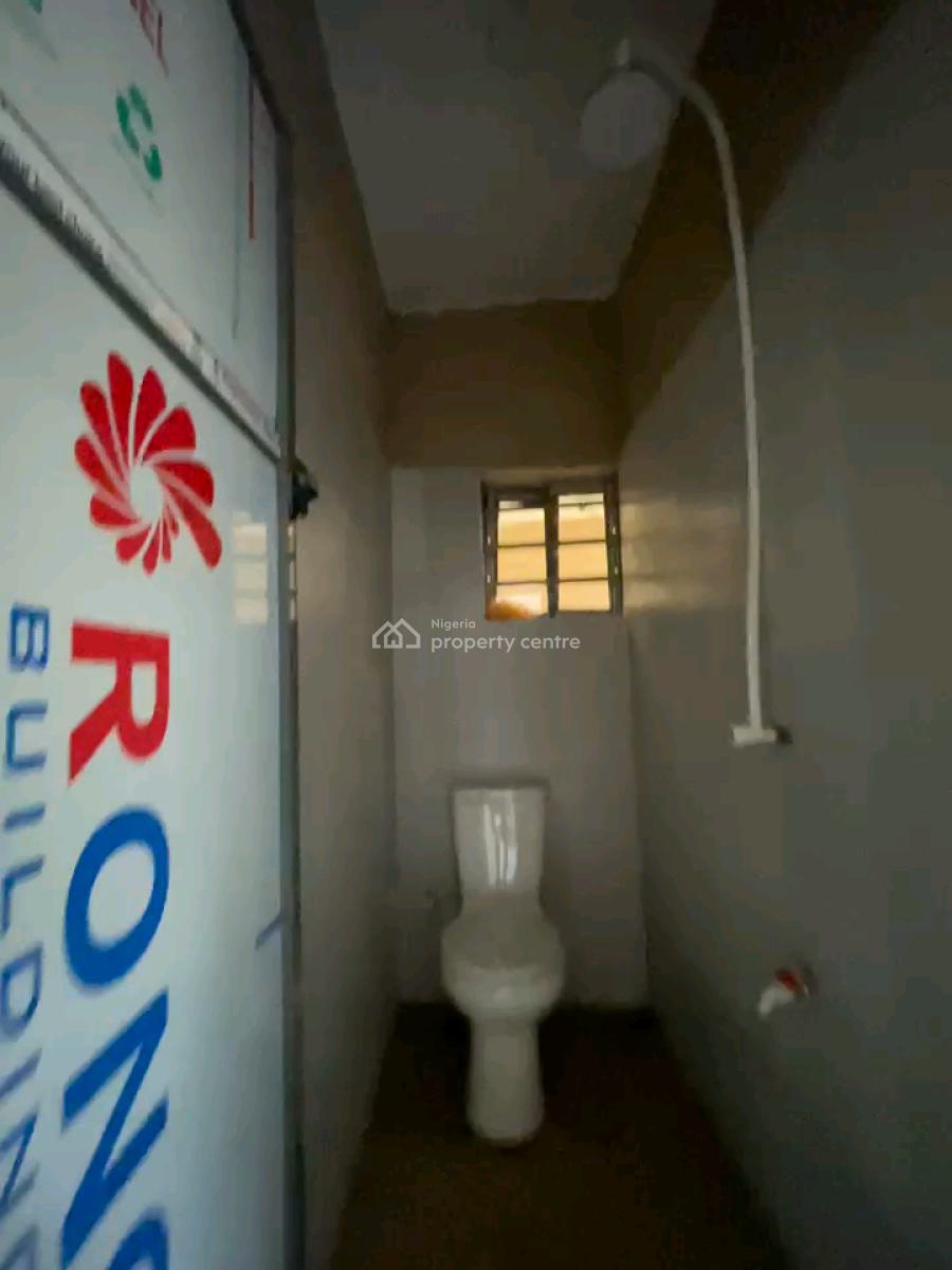 a Studio Apartment, Off Morocco Road, Shomolu, Lagos, Self Contain (single Rooms) for Rent
