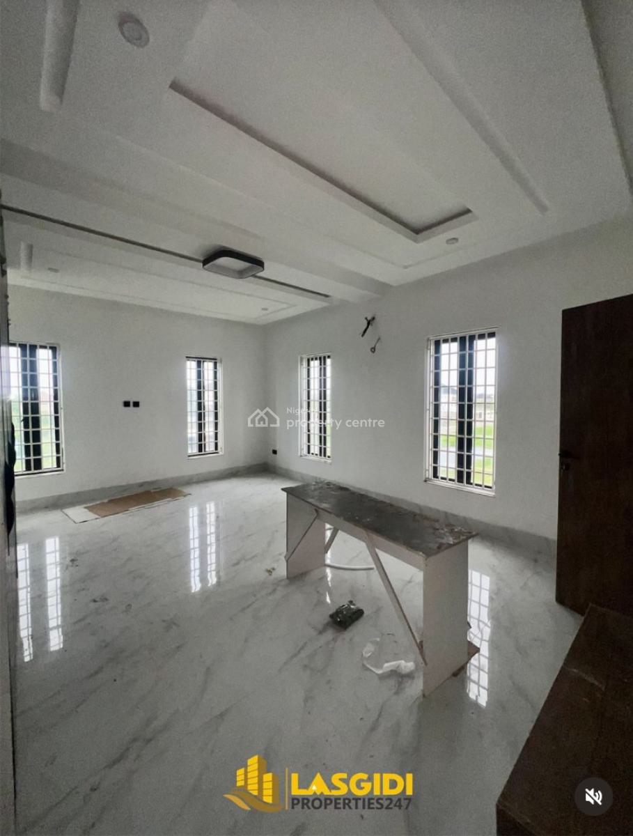 Lovely 2 Bedroom Apartment with a Bq, Ajah, Lagos, Flat / Apartment for Sale