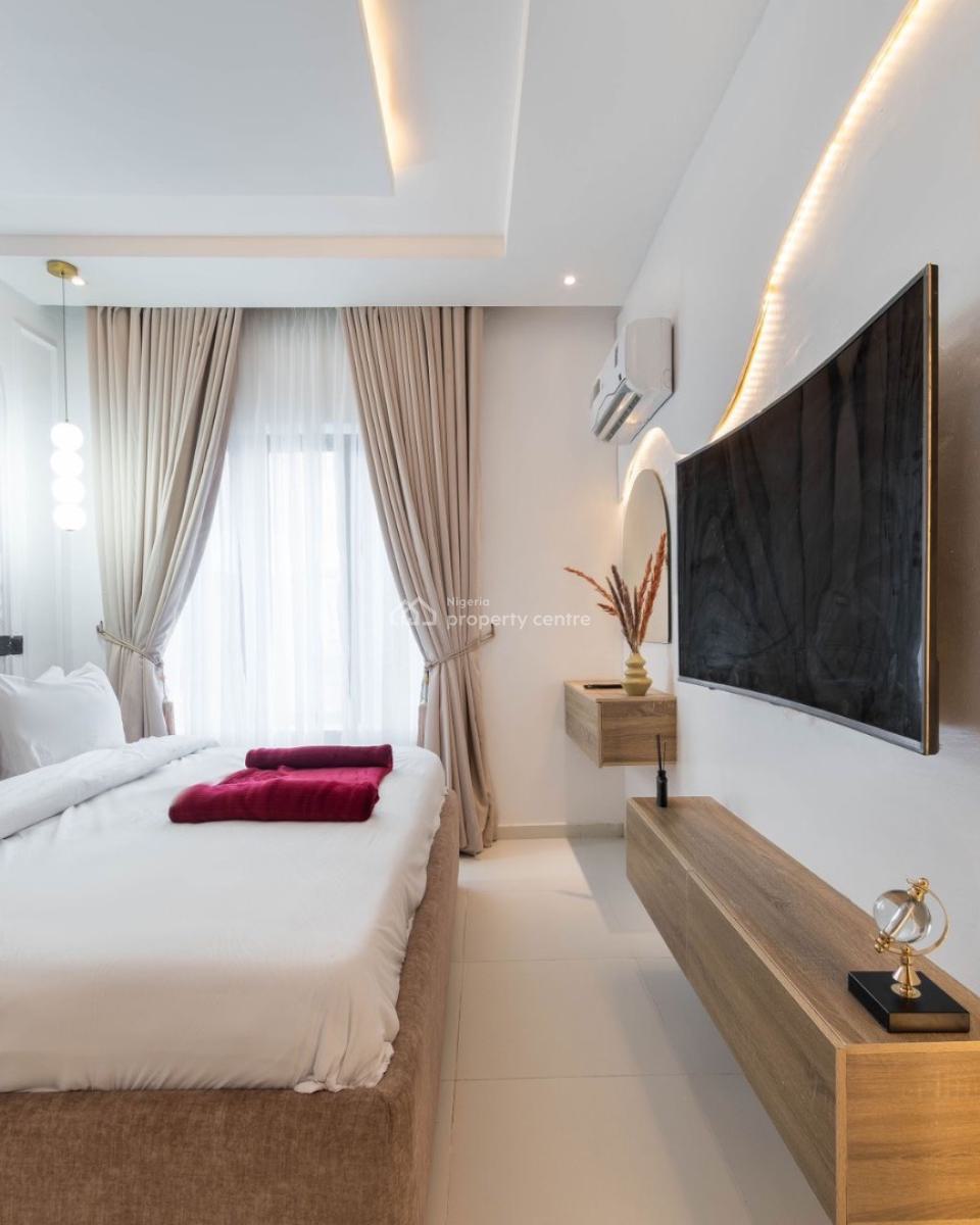 Brand New 2bedroom with Ps5 Available From Todaylekki Phase 1, Lekki Phase 1, Lekki, Lagos, Flat / Apartment Short Let