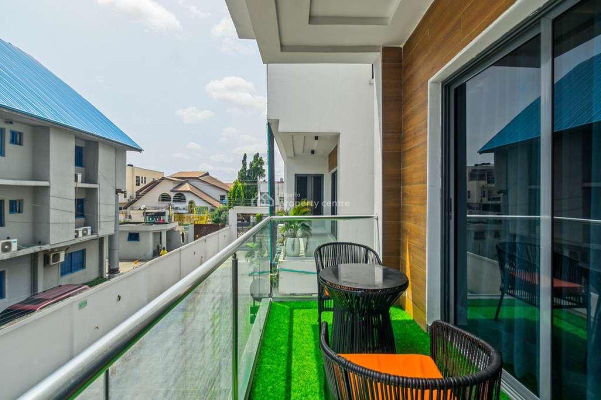 a Brand New Luxury 2 Bedroom  with Swimming Pool, Ps5, Gym, Balconies,, Lekki Phase 1, Lekki, Lagos, Flat / Apartment Short Let