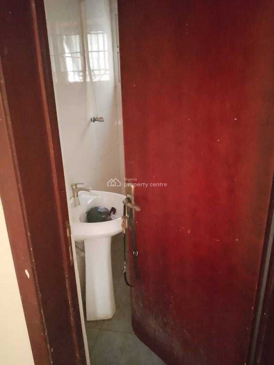 Massive Family Size 3bedroom Apartment, Oral Estate, Lekki, Lagos, Flat / Apartment for Rent