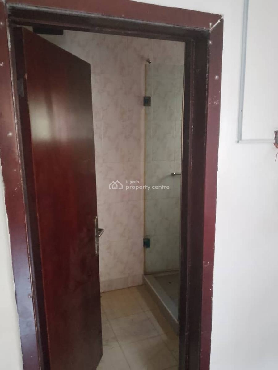 Massive Family Size 3bedroom Apartment, Oral Estate, Lekki, Lagos, Flat / Apartment for Rent
