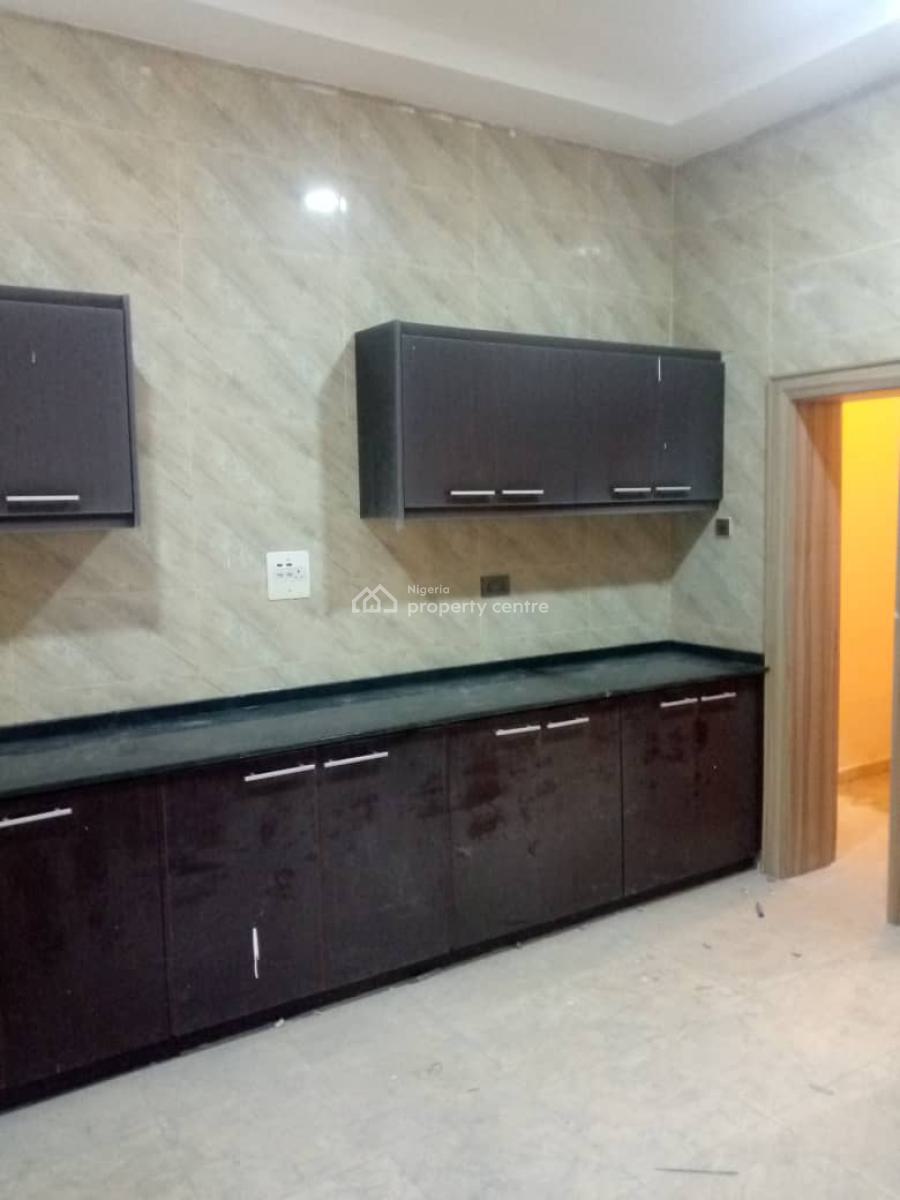 4 Bedroom Terrace Duplex with a Bq Attached, Guzape District, Abuja, House for Rent