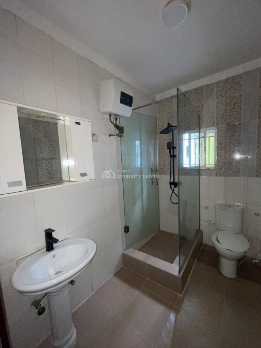 Very Clean 3 Bedroom Flat Apartment at Ikate, Ikate Lekki, Lekki, Lagos, Block of Flats for Sale