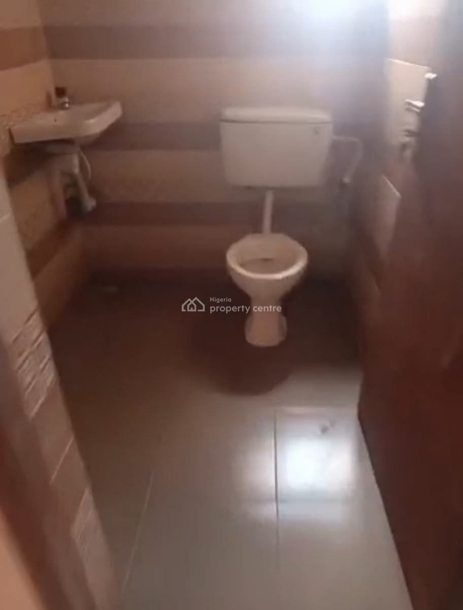 Room Self Contain Video Is Availabl, College Road, Ogba, Ikeja, Lagos, Self Contain (single Rooms) for Rent