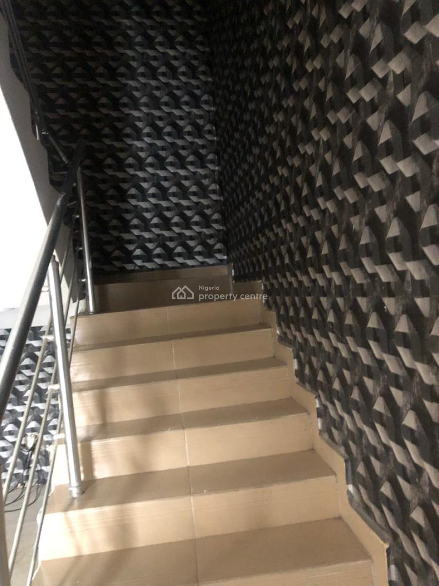 3bedroom Flat Apartment, Lekki Lagos, Ologolo, Lekki, Lagos, Flat / Apartment for Rent