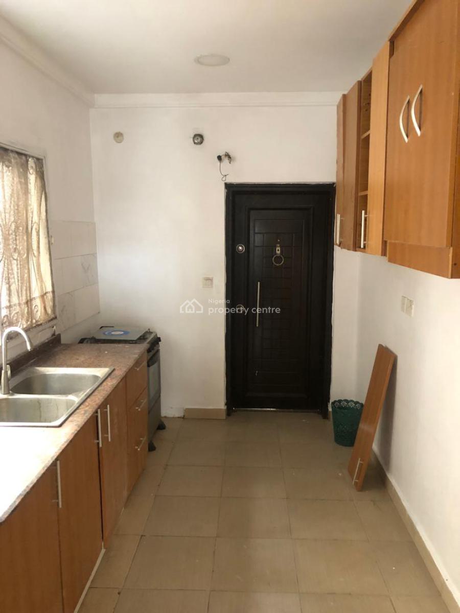 3bedroom Flat Apartment, Lekki Lagos, Ologolo, Lekki, Lagos, Flat / Apartment for Rent