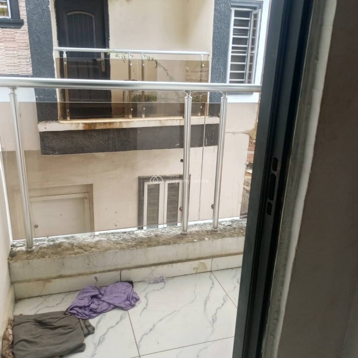 Luxury Master Bedroom, Lekki County, Ikota, Lekki, Lagos, Self Contain (single Rooms) for Rent