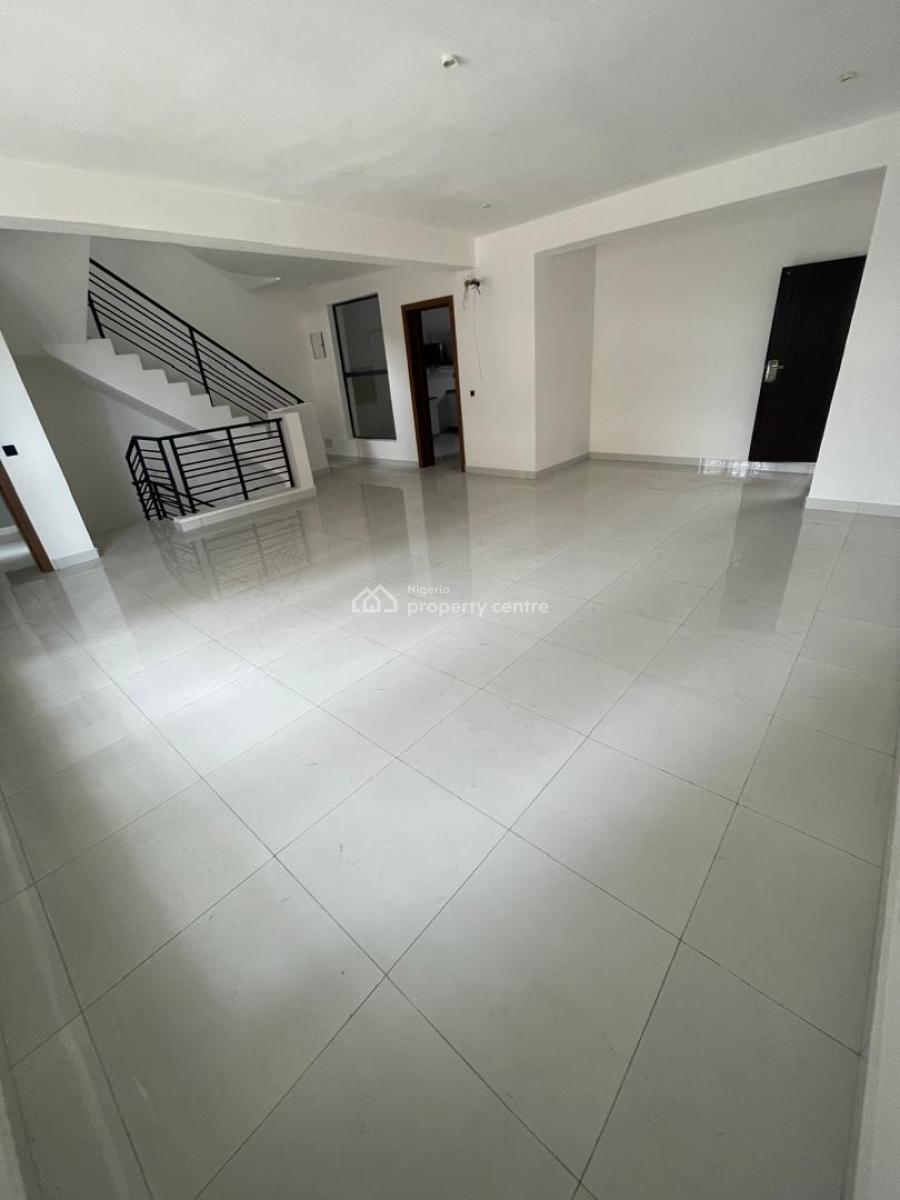 4 Bedroom Terrace with Bq, Off Freedom Way Lekki Lagos, Lekki Phase 1, Lekki, Lagos, Terraced Duplex for Rent