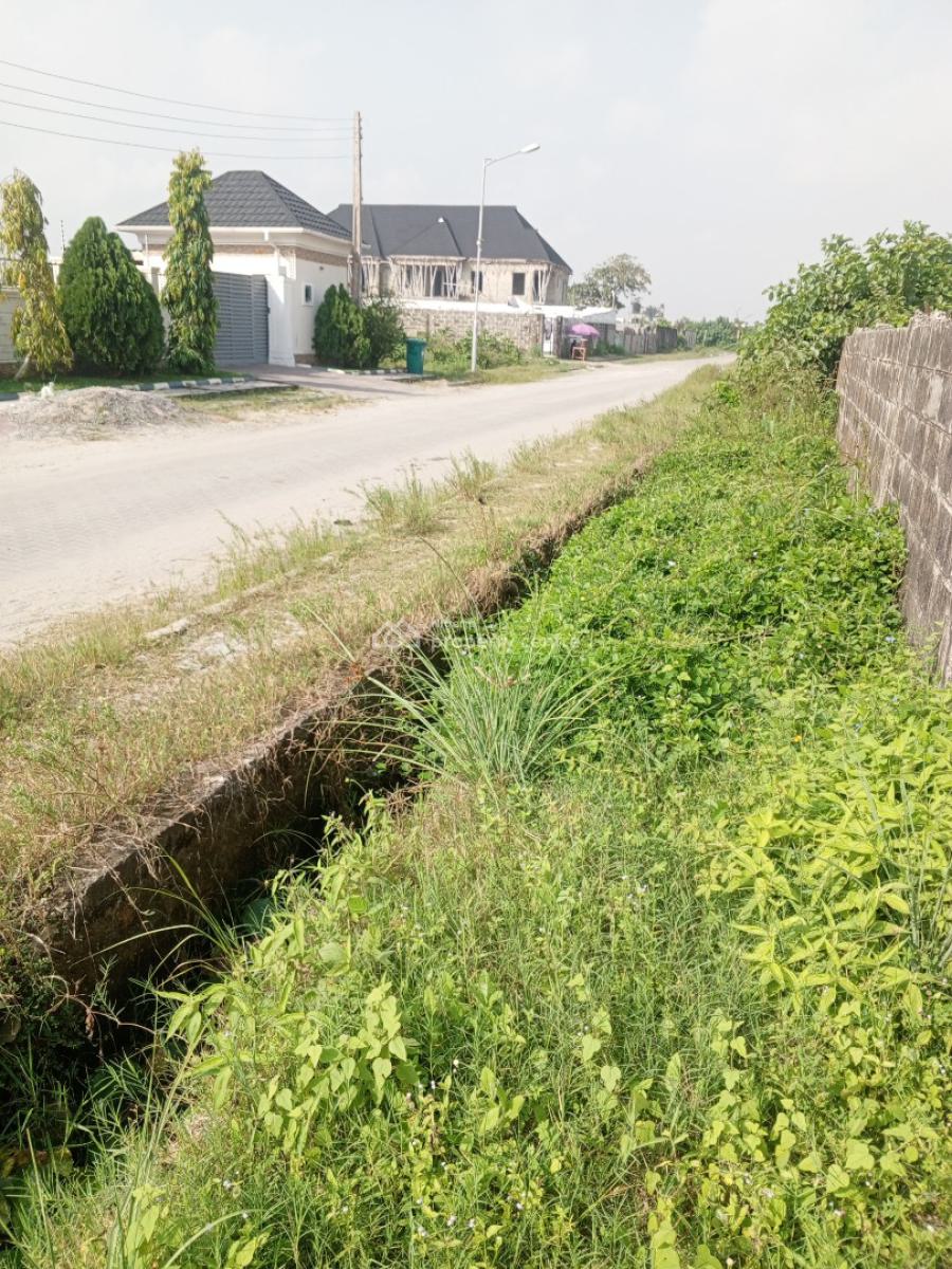 Prime Land in a Secured Estate 31 Plot, Abijo, Lekki, Lagos, Mixed-use Land for Sale