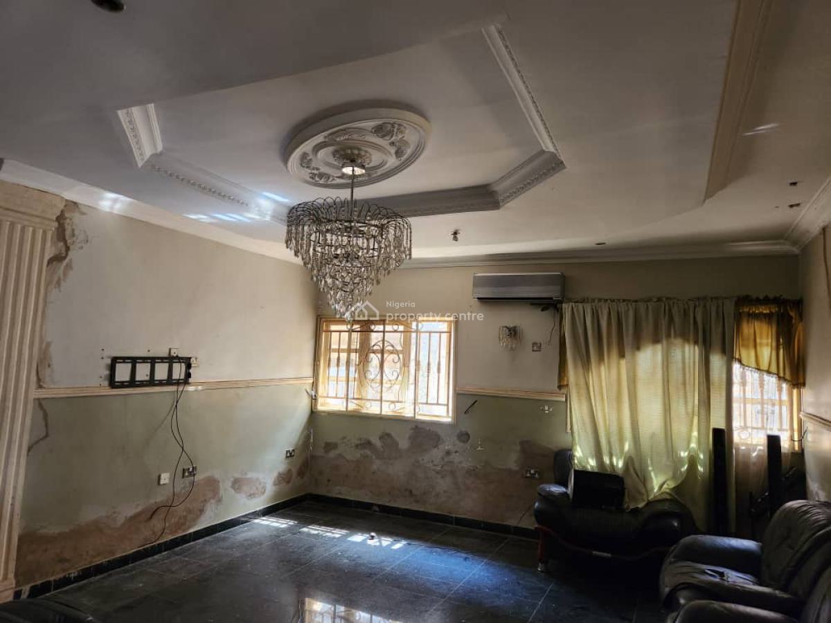 3 Bedroom Bungalow with Bq, Olusoji Avenue, Near Akala Express,  Oluyole Extension, Ibadan North, Oyo, Detached Bungalow for Sale