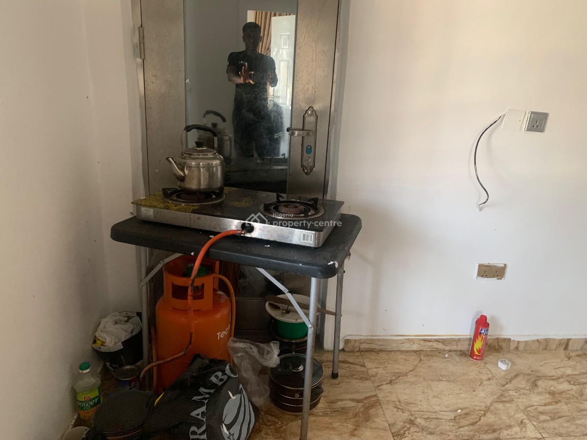 Mini Flat, Berra Estate, Chevron Drive, Lekki, Lagos, Mini Flat (room and Parlour) for Rent