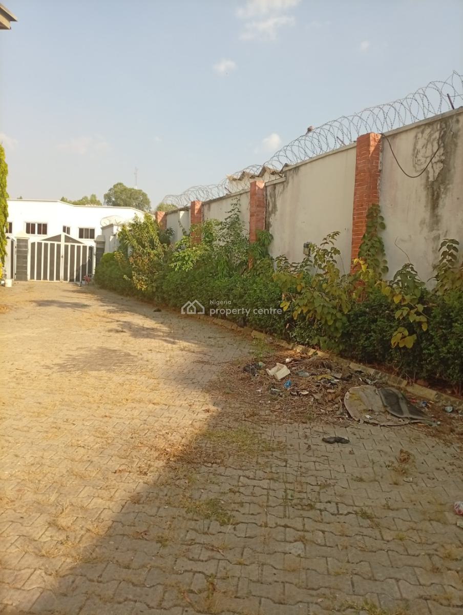 Spacious 6 Bedroom Detached Duplex with 3 Rooms Bq, Maitama District, Abuja, Detached Duplex for Rent