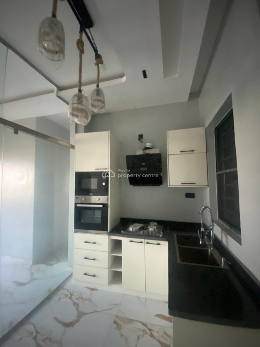 Spacious Newly Built 2 Bedrooms Apartment, Lekki Phase 1, Lekki, Lagos, Flat / Apartment for Rent