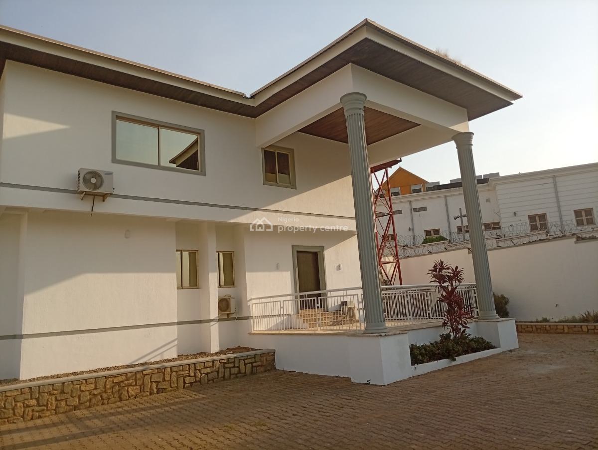 Tastefully Renovated 5 Bedroom Fully Detached Duplex with 2 Rooms Bq, Maitama District, Abuja, Detached Duplex for Sale