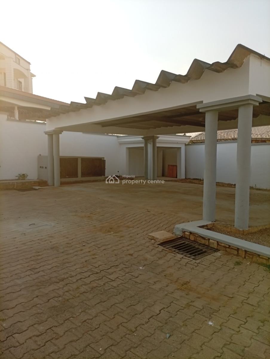 Tastefully Renovated 5 Bedroom Fully Detached Duplex with 2 Rooms Bq, Maitama District, Abuja, Detached Duplex for Sale