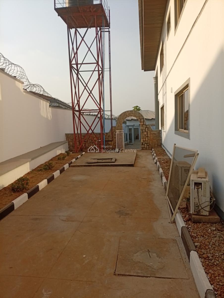 Tastefully Renovated 5 Bedroom Fully Detached Duplex with 2 Rooms Bq, Maitama District, Abuja, Detached Duplex for Sale