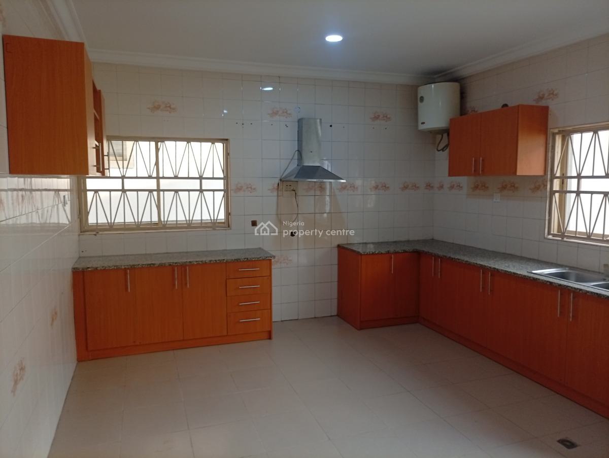 Tastefully Renovated 5 Bedroom Fully Detached Duplex with 2 Rooms Bq, Maitama District, Abuja, Detached Duplex for Sale