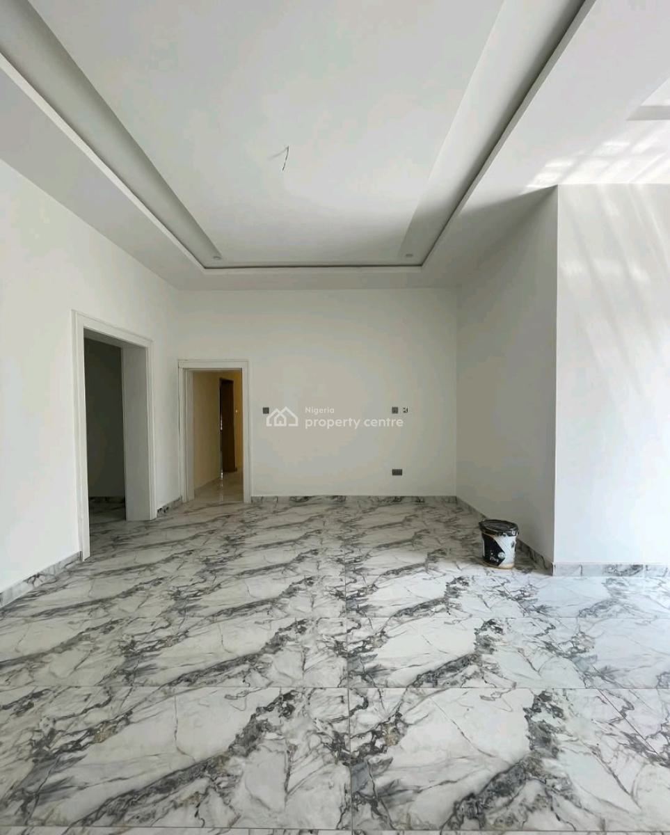 7 Bedroom Detached Duplex ( Stand Alone)  ️price: N600m, Utako, Abuja, House for Sale