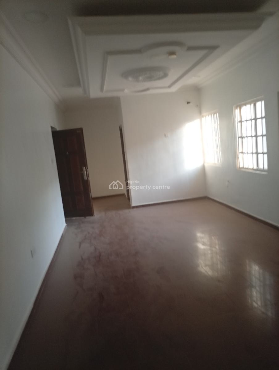 Well Renovated 9 Bedrooms Detached Duplex, Asokoro District, Abuja, Detached Duplex for Rent