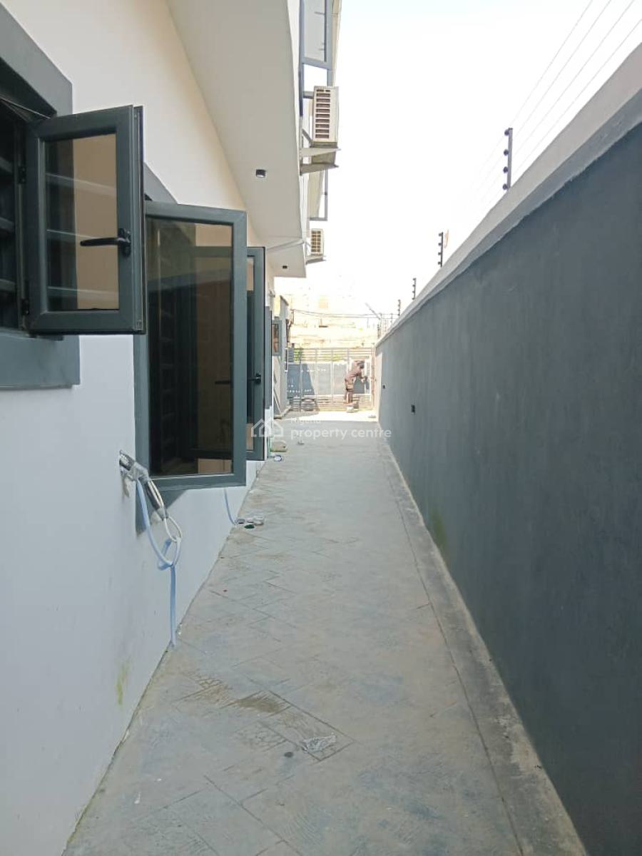 Miniflat.., Ogombo, Ajah, Lagos, Flat / Apartment for Rent