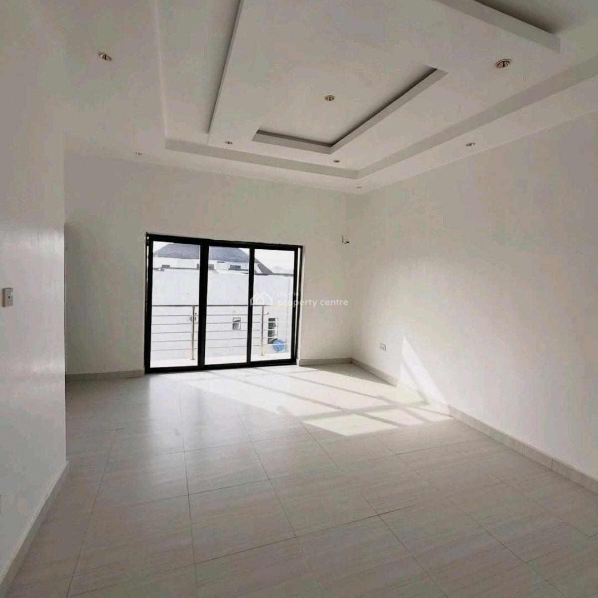 Exquisitely Finished 5-bedroom Triplex with Bots Quarters Available Fo, Guzape District, Abuja, House for Sale